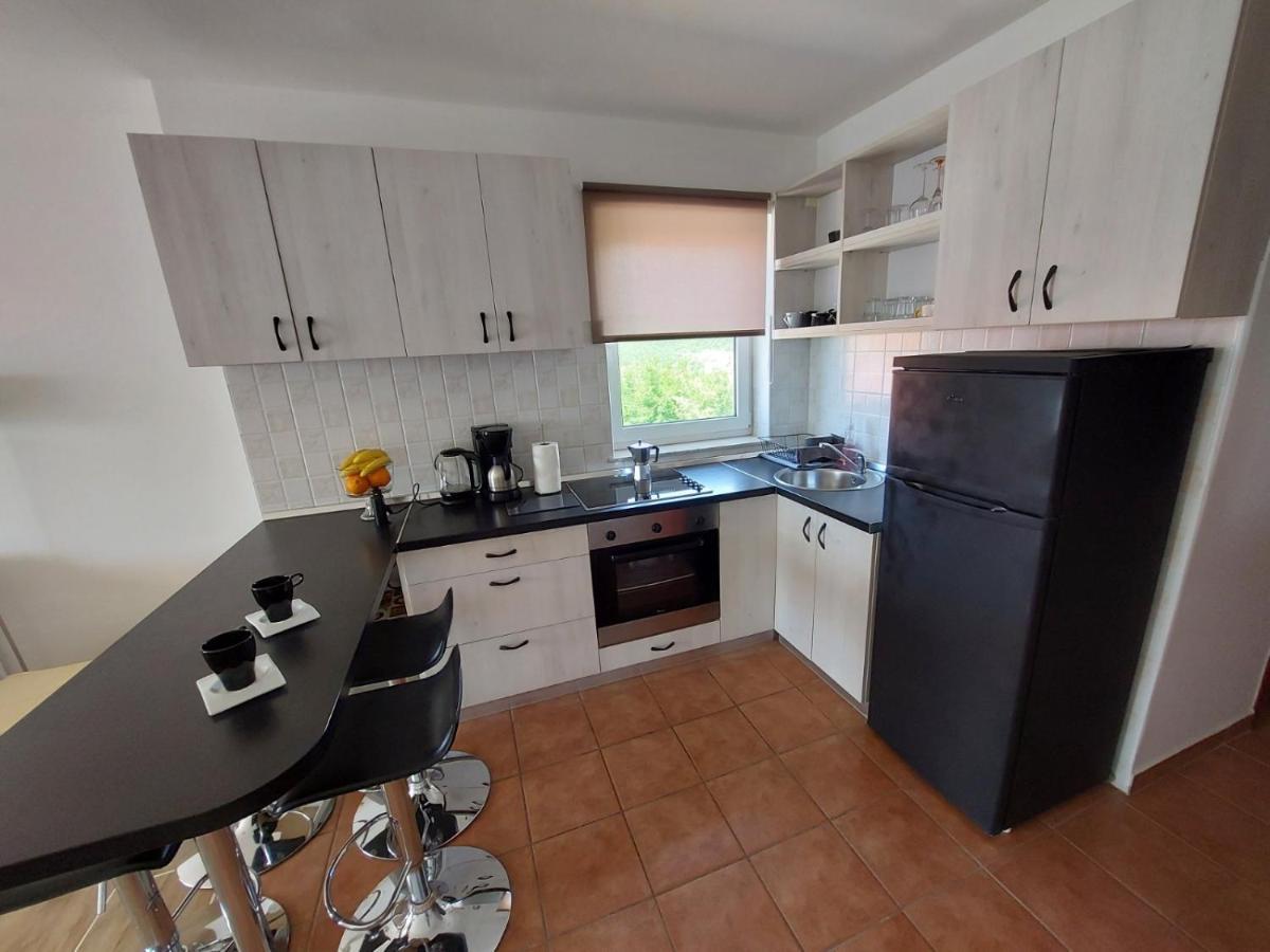 Apartman Iskra Διαμέρισμα Jadranovo Εξωτερικό φωτογραφία