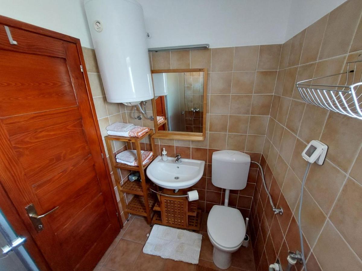 Apartman Iskra Διαμέρισμα Jadranovo Εξωτερικό φωτογραφία